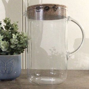 ❤ Free Add-On: Clear Cork Top Pitcher